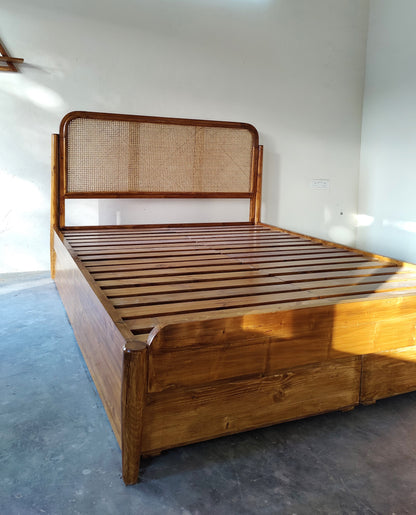 Nora Cane Bed