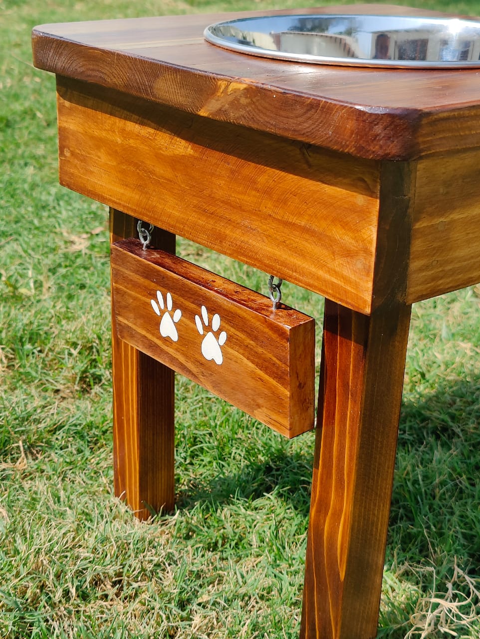 Single Bowl Stand with Paw Tag